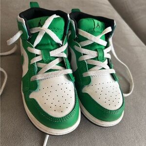 Green Jordan 1